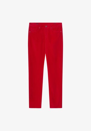 Czerwone spodnie typu corduroy o prostym kroju, z kieszeniami z przodu, zamkiem błyskawicznym oraz subtelną teksturą na całej powierzchni materiału.