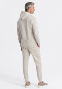 Ombre SET OF KANGAROO  - Chándal - ash