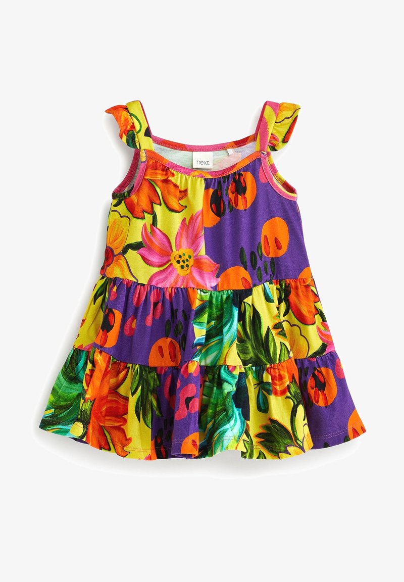 Robe florale aux couleurs violette, jaune et verte ; dotée de bretelles spaghetti et de volants en niveaux, fabriquée en tissu doux et extensible.