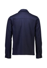 Camicia a maniche lunghe blu navy realizzata in tessuto testurizzato, con colletto classico e polsini abbottonati, caratterizzata da un design pulito e semplice.