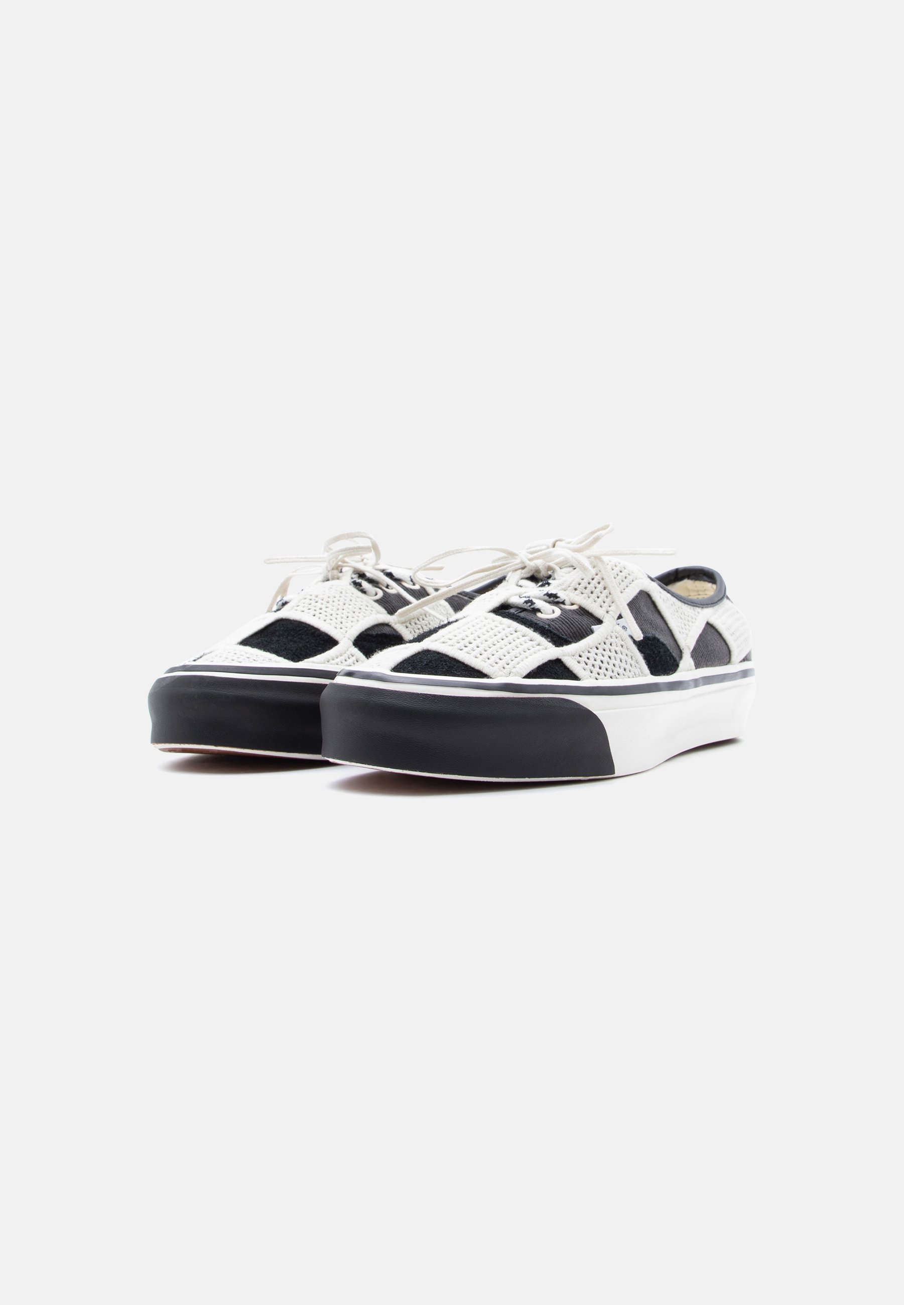 Vans PREMIUM AUTHENTIC 44 SHELL KNIT - Trainers - black/egret