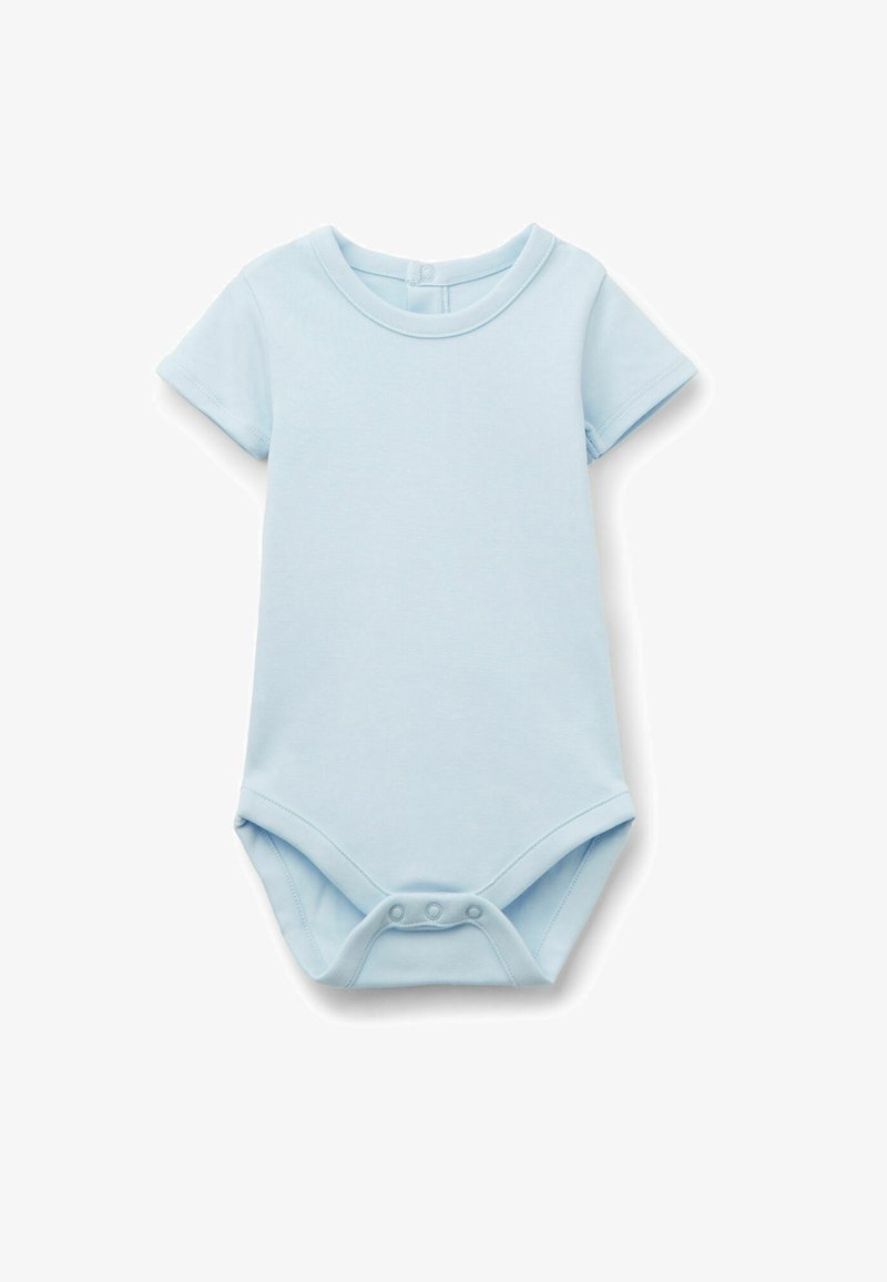 Svetle modrý bavlněný body s krátkými rukávy, kulatým výstřihem a patentkami ve spodní části pro snadné přebalování. Hladká textura.