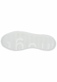 Weißer Gummisohle mit horizontalen Rillen und aufgedrucktem Logo. Leicht gebogene Form mit definierten Kanten und strukturiertem Griff.