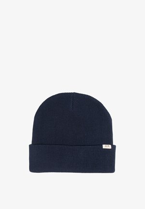 Beanie in maglia blu scuro con orlo piegato e una piccola etichetta in tessuto ricamata. Tessuto liscio e design classico e aderente.