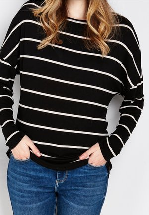 Long sleeved top - black