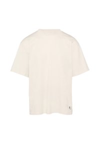 Korte mouwen, ronde hals t-shirt van zacht, gebroken wit katoen. Heeft een rechte snit met een klein label aan de zoom. Vloeiende textuur.