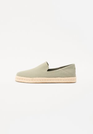 SANTIAGO - Espadrilles - grey