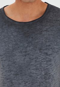 Blend BHMINO - Basic T-shirt - black