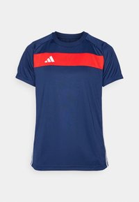TIRO 25 ESSENTIALS - Majica kratkih rukava s printom - team navy red