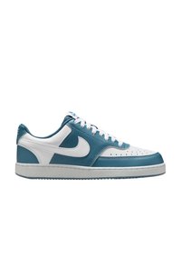 Sneakers in pelle con una combinazione di colori bianco e teal, dotate di una punta perforata, colletto imbottito, lacci bianchi e suola in gomma.