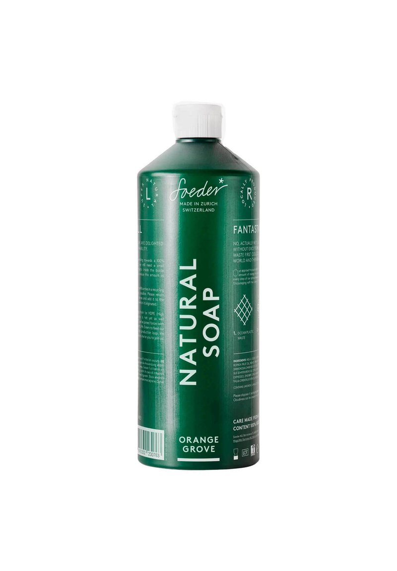 Grüne zylindrische Flasche mit natürlicher Seife und einem weißen Deckel. Auf der Vorderseite stehen fettgedruckte Texte "NATÜRLICHE SEIFE" und "ORANGENHAINE".