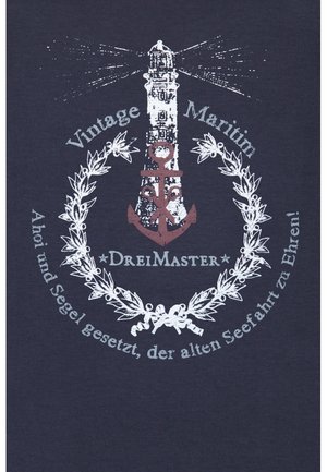 Faro con haces de luz, ancla marrón, corona de laurel blanca y texto marítimo alemán sobre fondo azul marino oscuro.