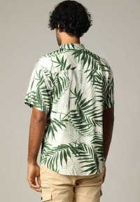 DEELUXE BRAZOA - Overhemd - Natural