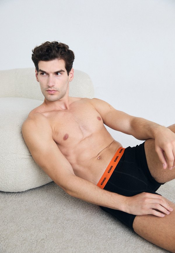 DAMIEN-UTLT-3PACK - Pants - e7316