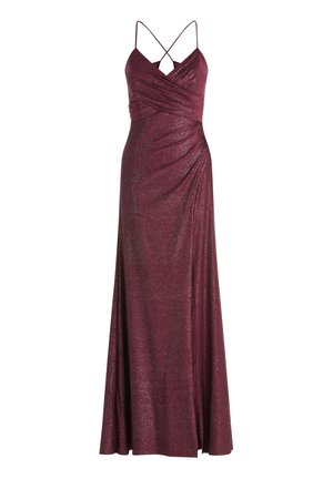 Langes, glänzendes Abendkleid in Burgunderrot mit dünnen, sich kreuzenden Trägern und einem drapierten Detail an Taille und Hüfte.
