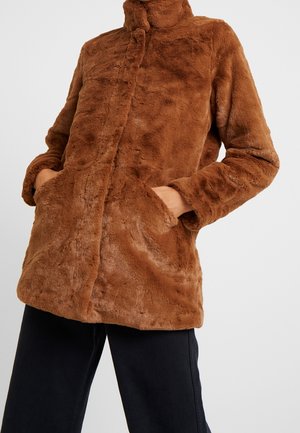 Abrigo de invierno - brown