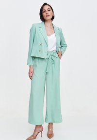 Top Secret Blazer - mint