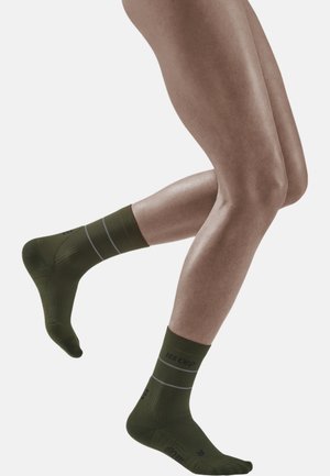 CEP REFLECTIVE MID CUT SOCKS WOMEN - MADE IN GERMANY - Sportsocken - dark green