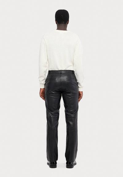 STUDIO ID TROY TROUSER - Leren broek - black