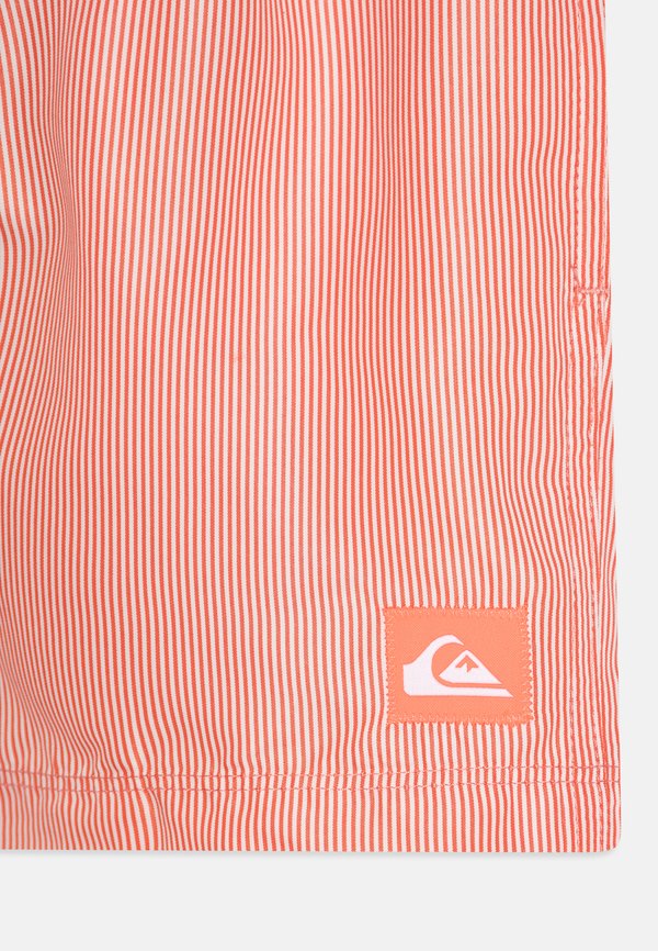 EVERYDAY DELUXE VOLLEY - Swimming shorts - fiery coral2