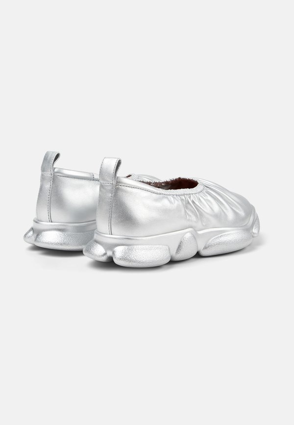 KARST - Slip-ons - mittelgrau2