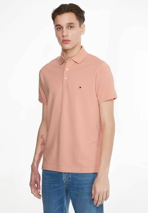 Polo - lobster