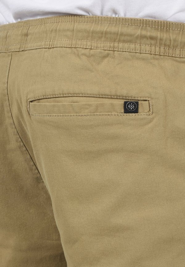 SDHENK - Shorts - sand3