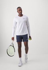 Nike Performance Korte broeken - obsidian/white