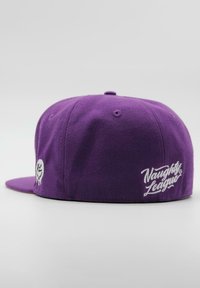 Naughty League UTAH JIZZ TEXT LOGO FITTED - Lippalakki - purple