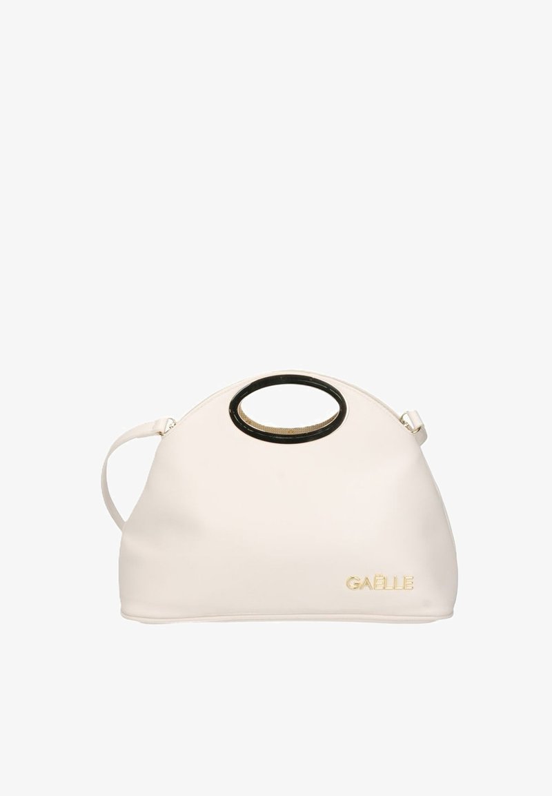 Borsa a mano color crema con una texture liscia, forma arrotondata, dettagli dorati e un manico circolare nero. Presenta un logo sul davanti.