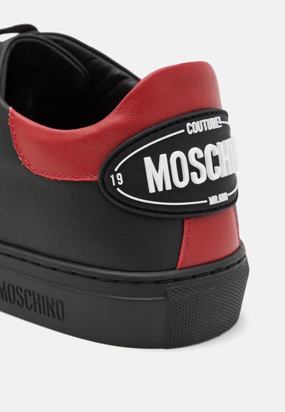 MOSCHINO UOMO - Trainers - nero/rosso