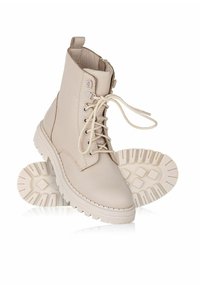 OCHNIK - Botki na platformie