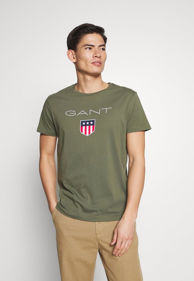 SHIELD - T-shirts med print - olive