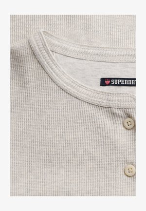 Superdry & Co, SUPERDRY ATHLETIC ESSENTIAL WAFFLE BUTTON LONG SLEEVE TOP - Langarmshirt - oat beige marl