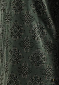 NO EXCESS T-shirt print - dark green