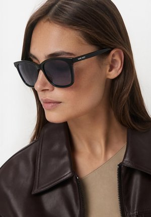 Nine West, - Okulary przeciwsłoneczne