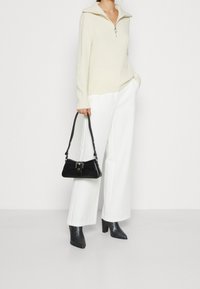 VILA Stickad tröja - off-white