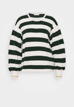 Pull en maille à manches longues avec de larges rayures horizontales vert foncé et blanches, encolure ronde et poignets côtelés ornés d'un bord doré.