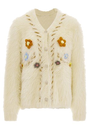 Crème-kleurige cardigan met een pluizige textuur, voorzien van kleurrijke gebreide bloemenversieringen en decoratieve knopen aan de voorkant.