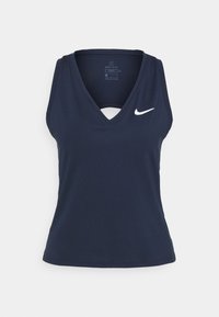 Débardeur Dri-FIT sans manches bleu marine avec un col en V et un petit détail découpé. Présente un logo Nike blanc sur la poitrine à gauche.