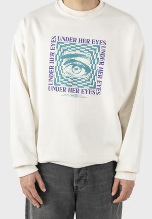 Sweater - white
