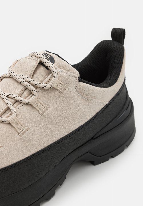 The North Face GLENCLYFFE URBAN UNISEX - Trainers - white dune/black — photo 6