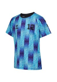 Blå og navy-stribet sportstrøje med sort krave, nummer 12 på brystet og hummel-logo foran til venstre.