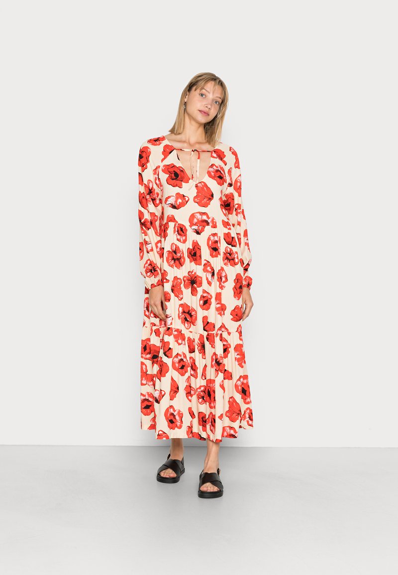 Monki Vestido de dia - poppy