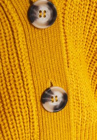 JDY JDYJUSTY SHORT CARDIGAN - Casaco de malha - harvest gold