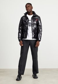 HUGO BIRON2341 - Casaco de inverno - black