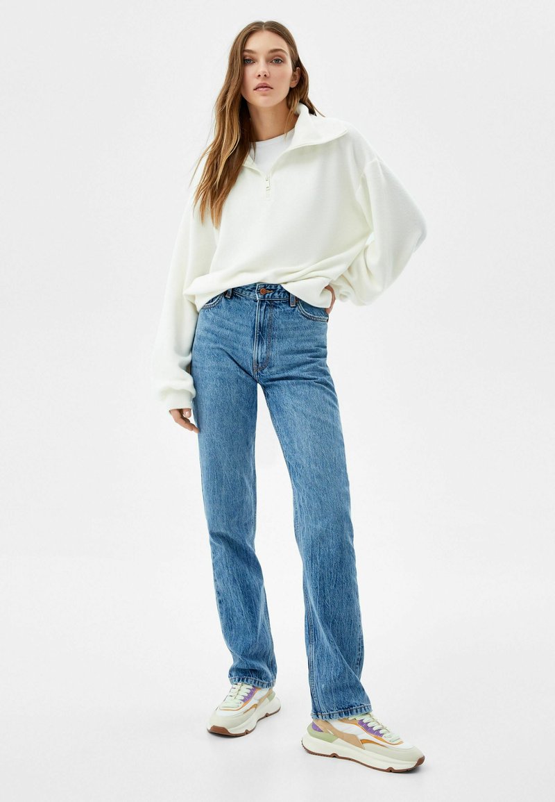 Damen Strickjacken | Bershka ZIPPED NECK Strickpullover off white/offwhite - CX24533 Damen Strickjacken | Bershka ZIPPED NECK Strickpullover off white/offwhite - CX24533