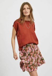 VILA VIELLETTE ochra