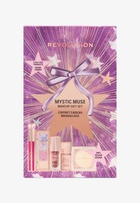 Lilla eske med en stjerneskuddmønster og et satengbånd. Inneholder seks fullstørrelses sminkeprodukter, merket som 100% veganske.