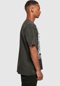 Merchcode THIN LIZZY - NEW VICTORIA THEATRE WASHED  - Marškinėliai su spaudiniu - black